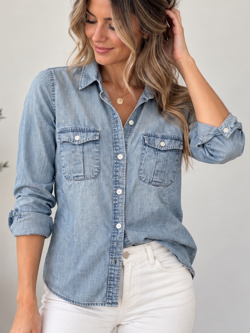 J. Crew The Perfect Shirt Chambray Casual Button Down 100% Cotton Blue Small